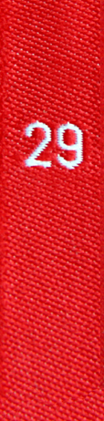 Groessenetikett_rot_29 taille étiquettes tissées avec le chiffre 29