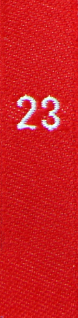 Groessenetikett_rot_23 taille étiquettes tissées avec le chiffre 23